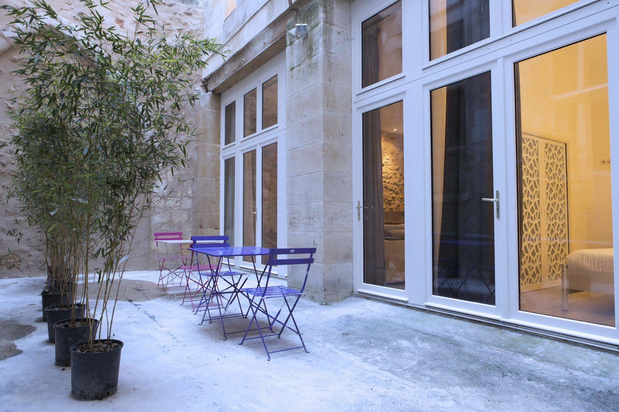 Ausone Beautiful Loft Apartment In Historical Center + Terrace And Parking Bordeaux Kültér fotó